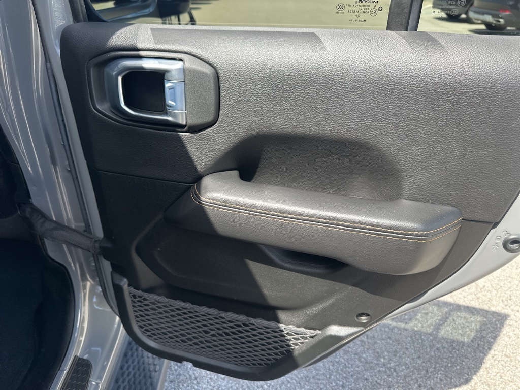 2022 Jeep Wrangler Unlimited Sahara High Altitude photo 21