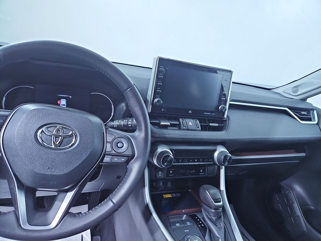 2022 Toyota RAV4 Hybrid Limited photo 4