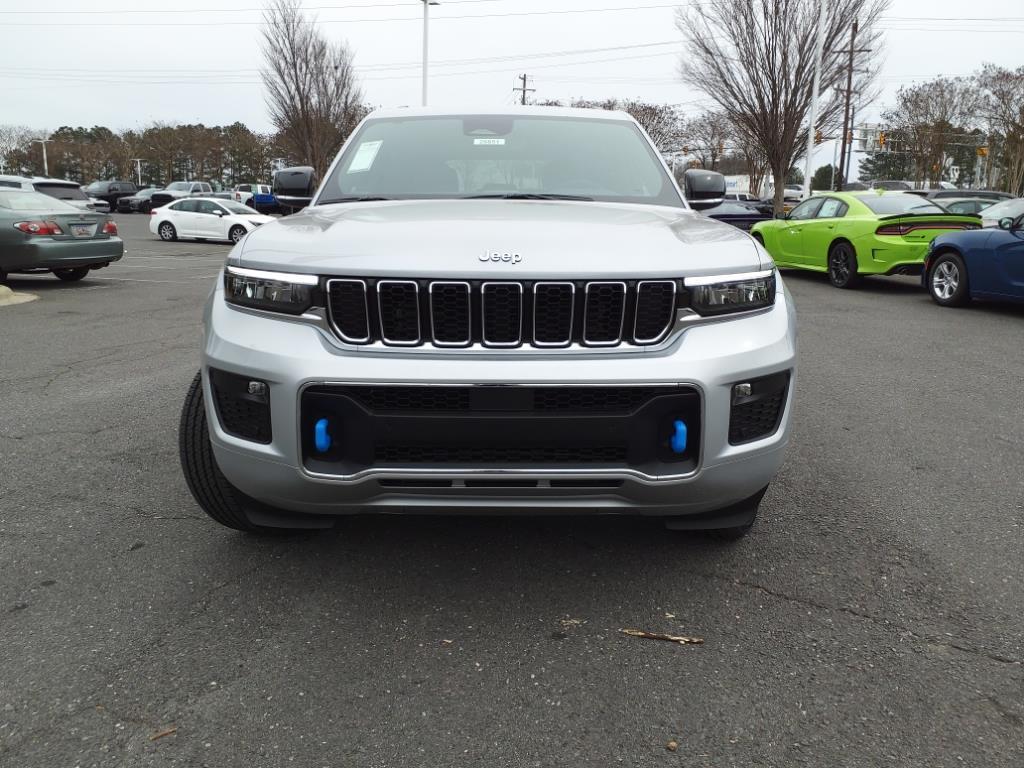 2024 Jeep Cherokee Overland 4xe photo 2