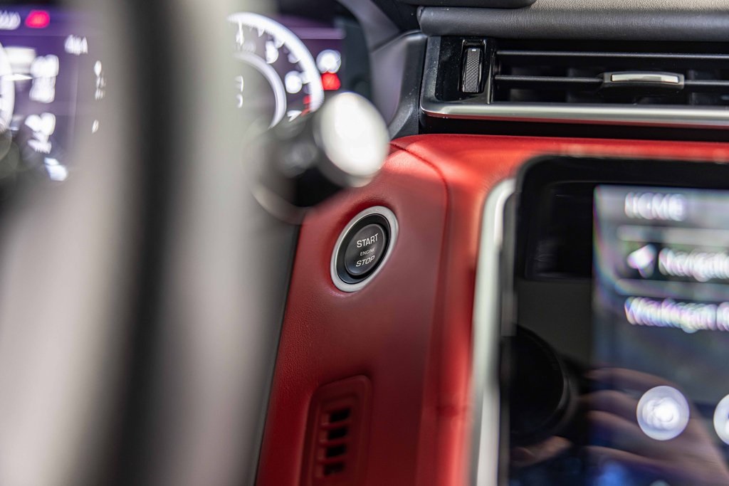 2020 LAND ROVER RANGE ROVER VELAR - Image 27