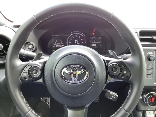 2024 Toyota GR86 Premium photo 15