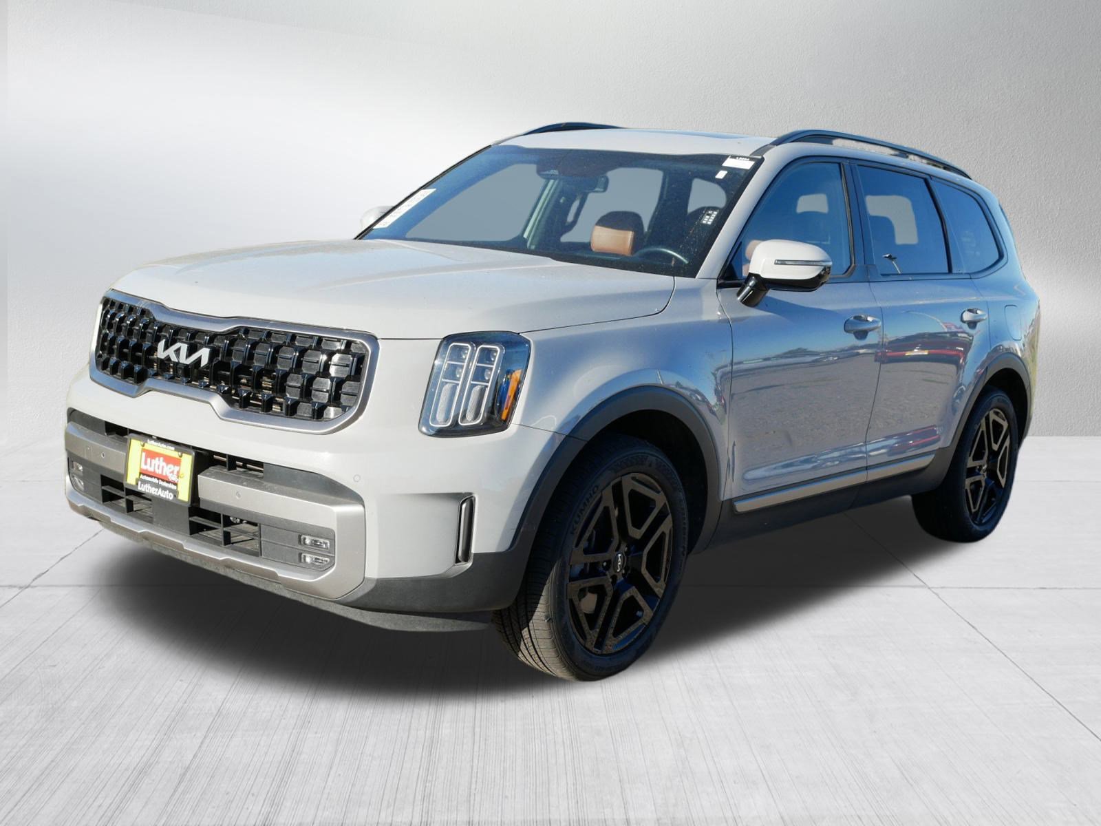 2023 Kia Telluride SX Prestige X-Line photo 2