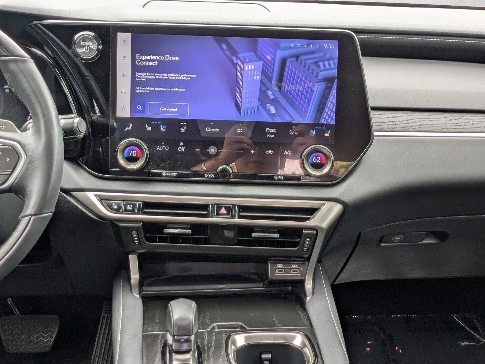 2024 Lexus RX 350h Premium photo 14