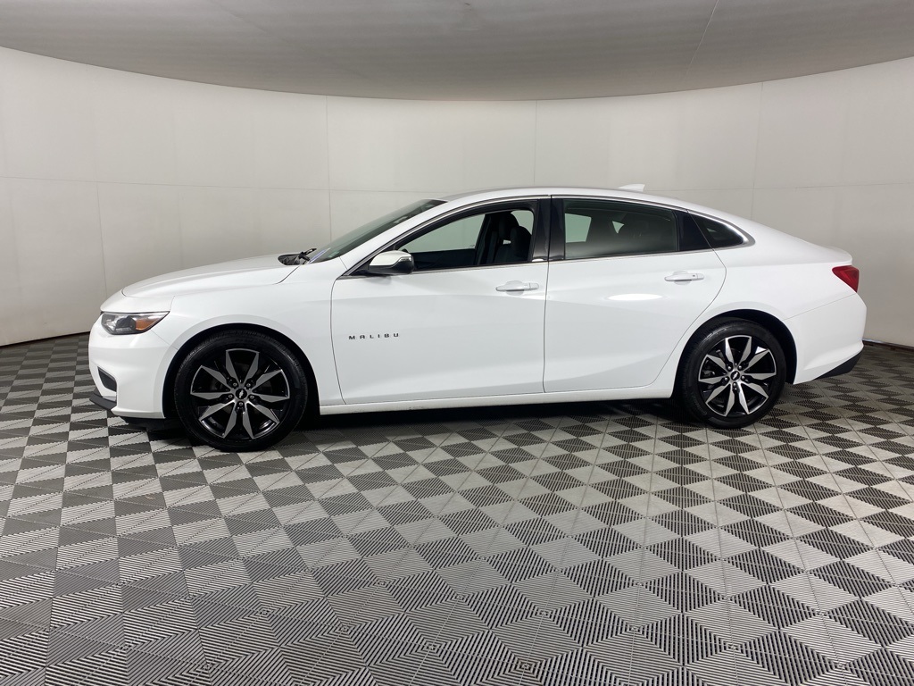 2018 Chevrolet Malibu 1LT photo 4