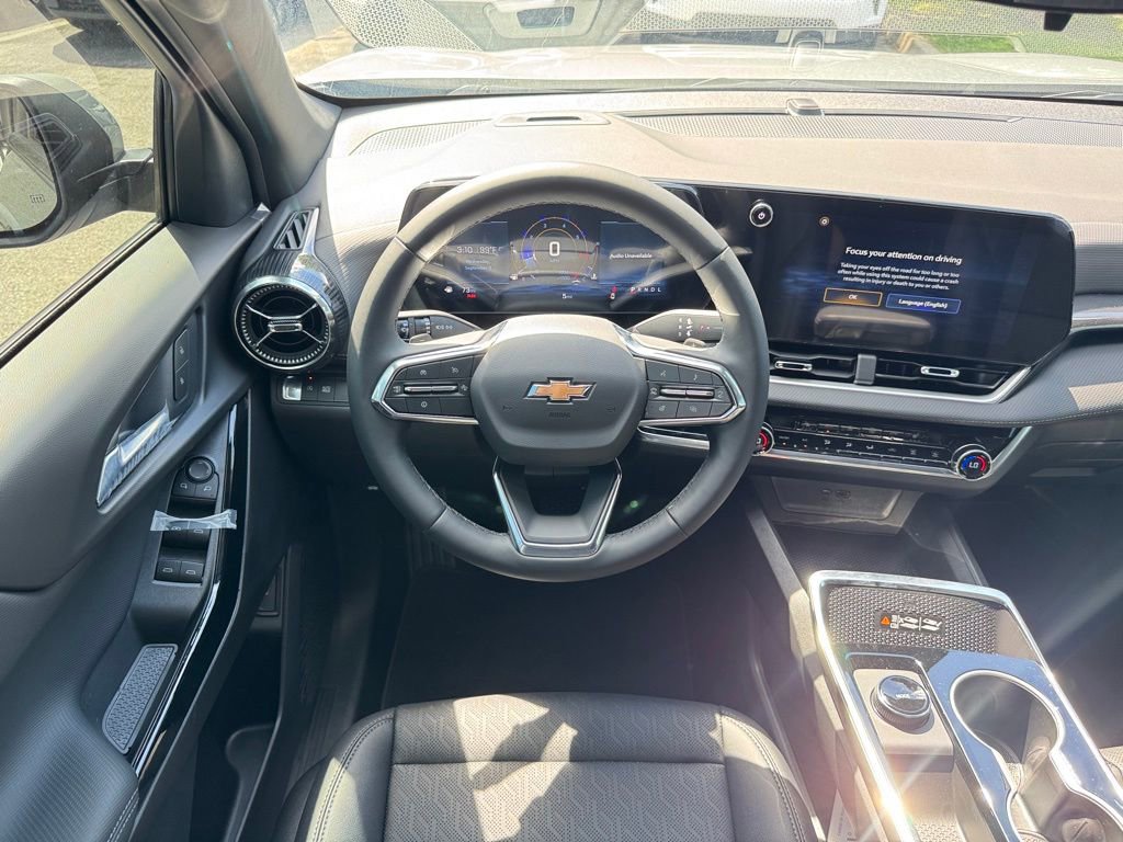 2026 Chevrolet Equinox LT photo 14