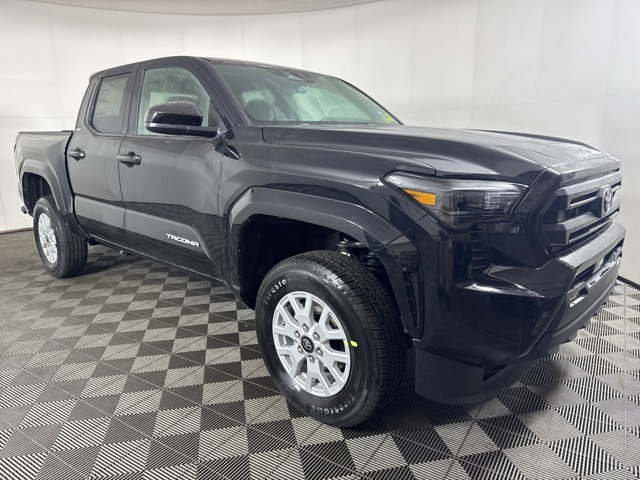 2026 Toyota Tacoma SR5's photo