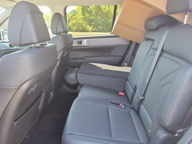 2026 Hyundai Santa Fe SEL photo 9