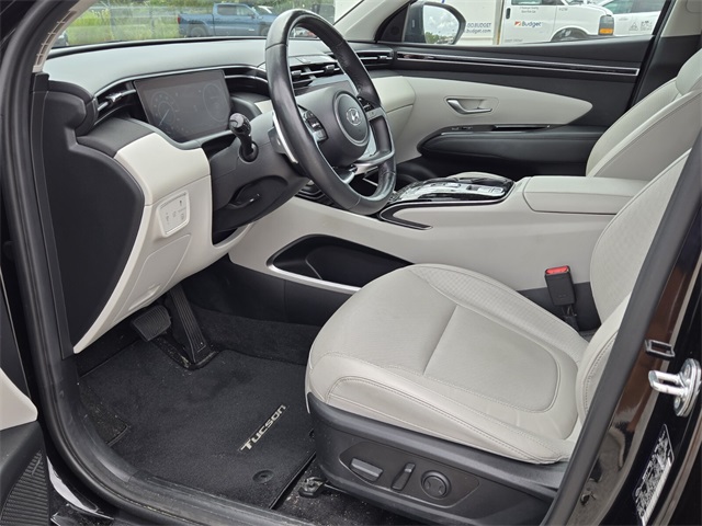 2022 Hyundai Tucson Hybrid Limited photo 2