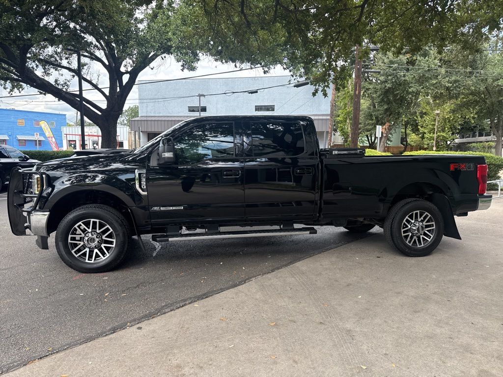 2018 Ford F-350 photo 3