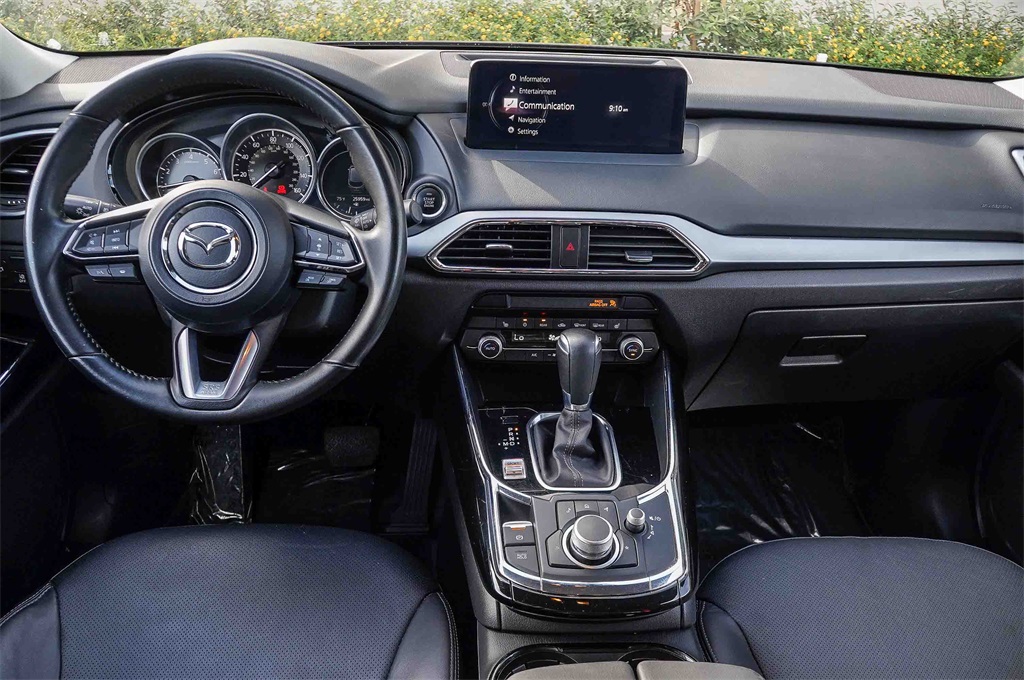 2023 Mazda CX-9 Touring photo 10