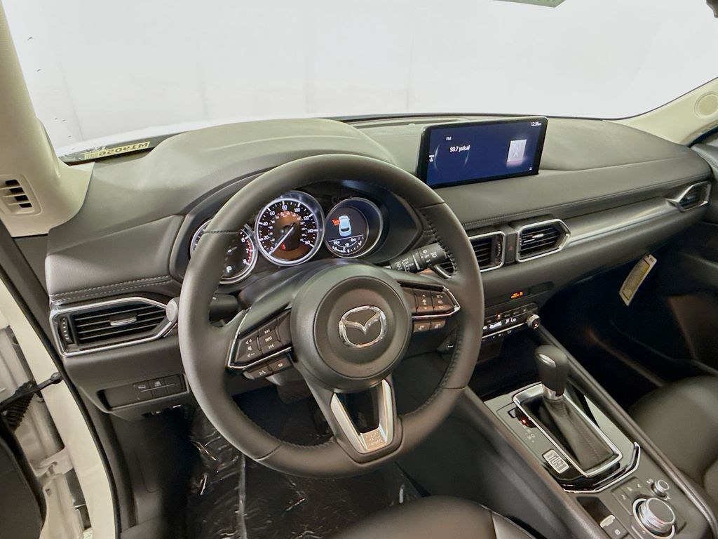 2025 Mazda CX-5 2.5 Select photo 11