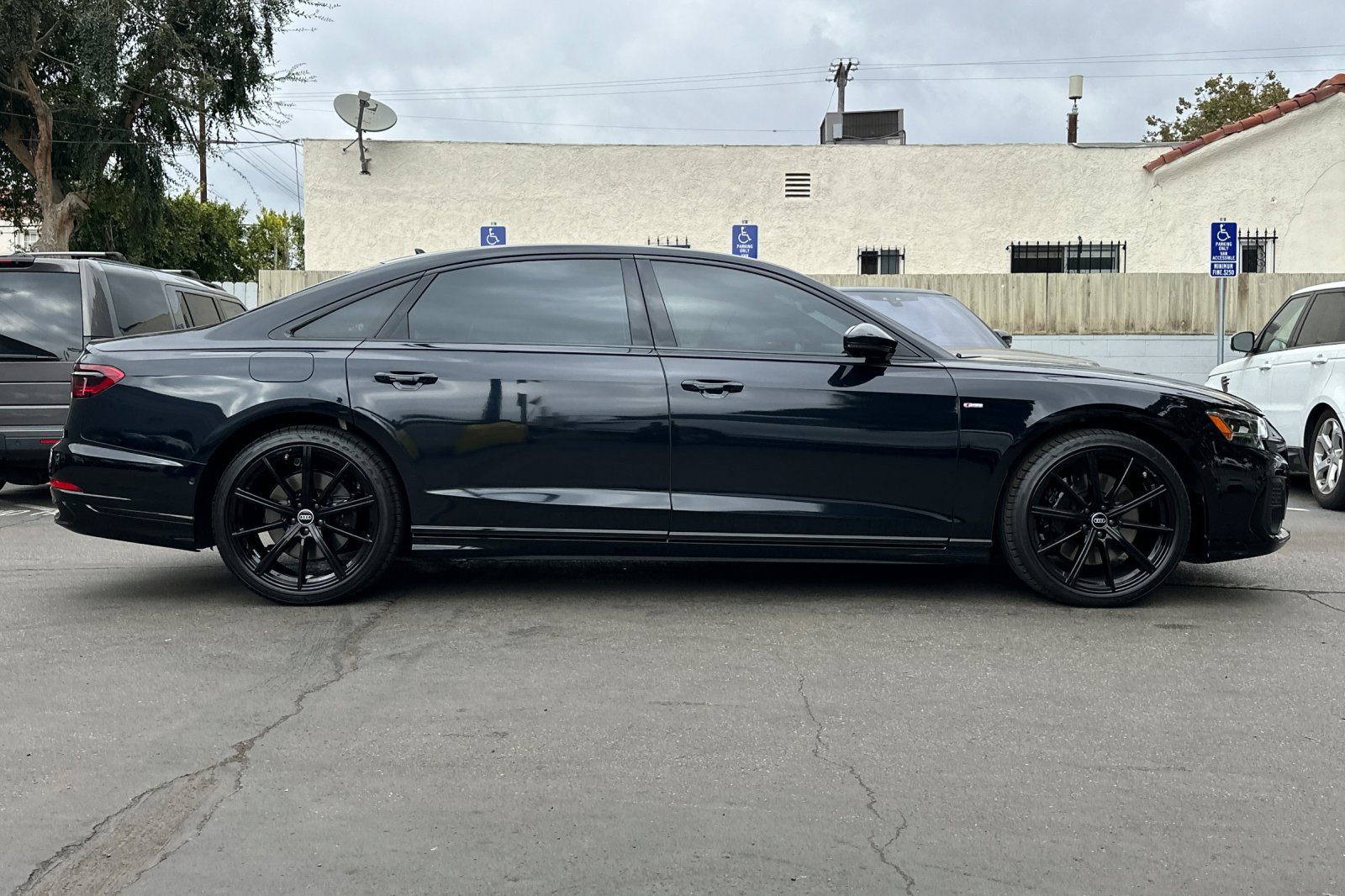 2024 Audi A8 L 55 TFSI Quattro photo 7