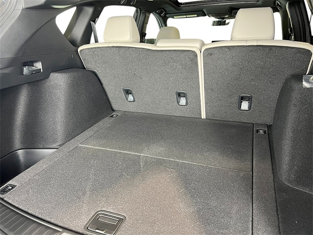 2025 Acura RDX Base photo 31