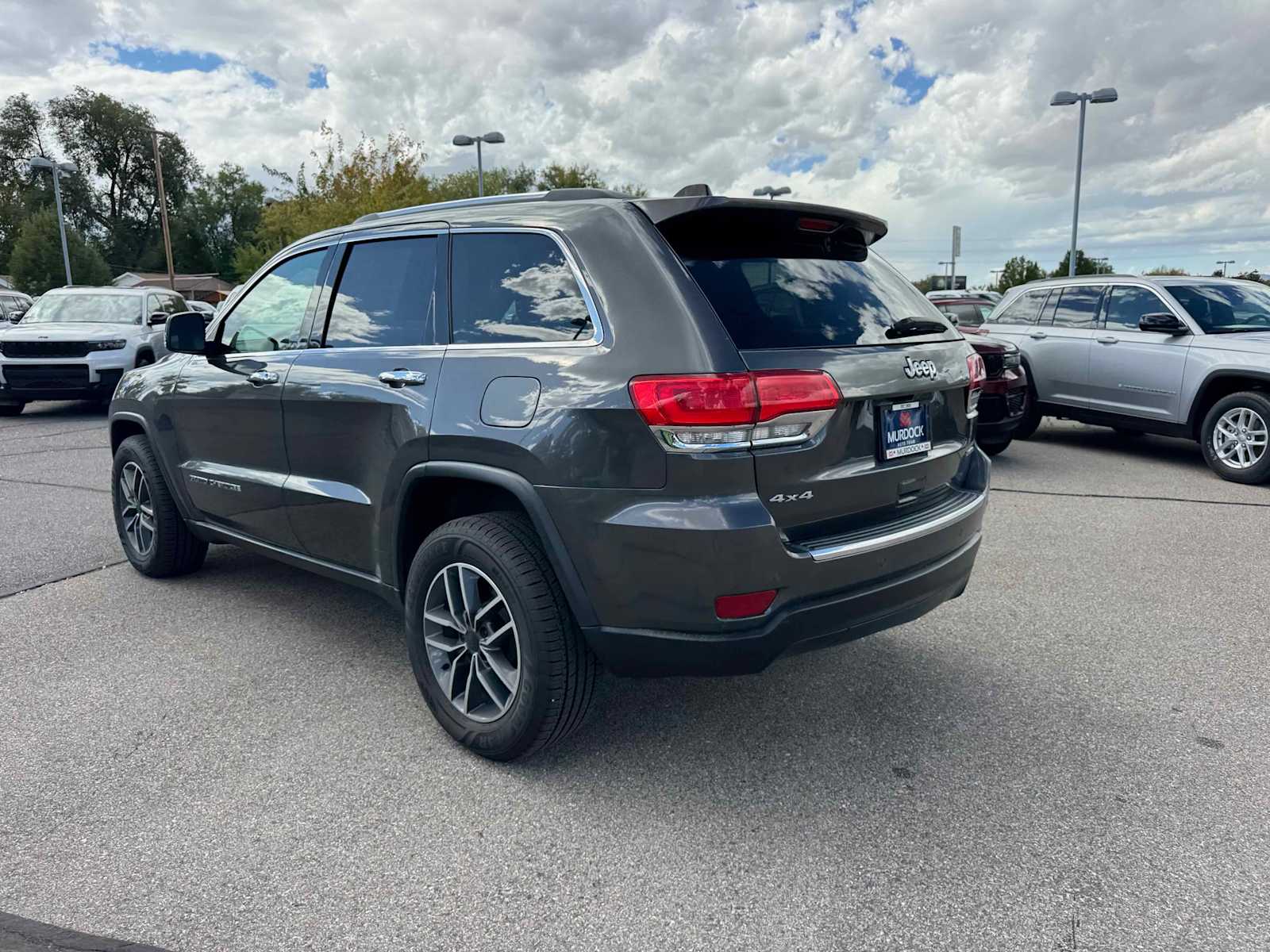 2017 Jeep Grand Cherokee Limited photo 3