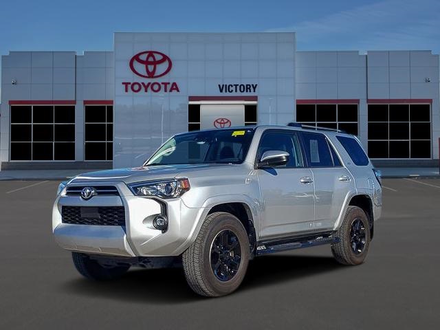 2024 Toyota 4Runner SR5's photo