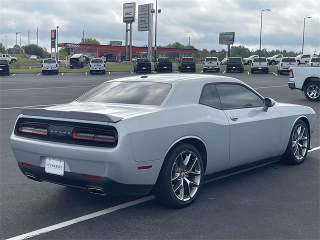 2022 Dodge Challenger GT photo 3
