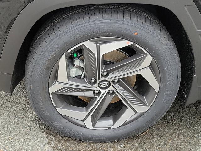 New 2024 Black Pearl Hyundai Limited FWD image 4