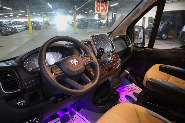 2023 Ram ProMaster 2500 Window Van photo 10