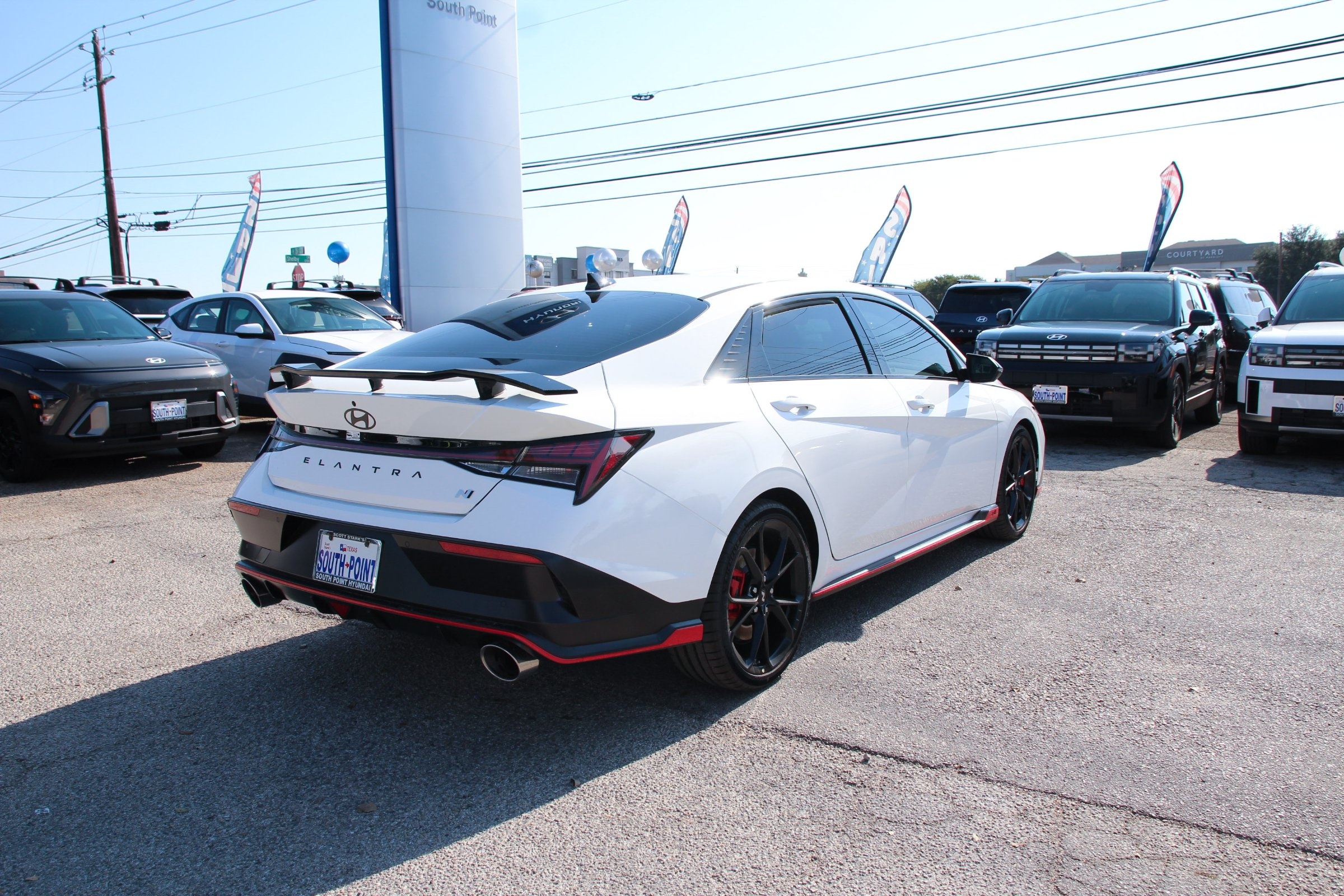 2025 Hyundai Elantra N Base photo 4