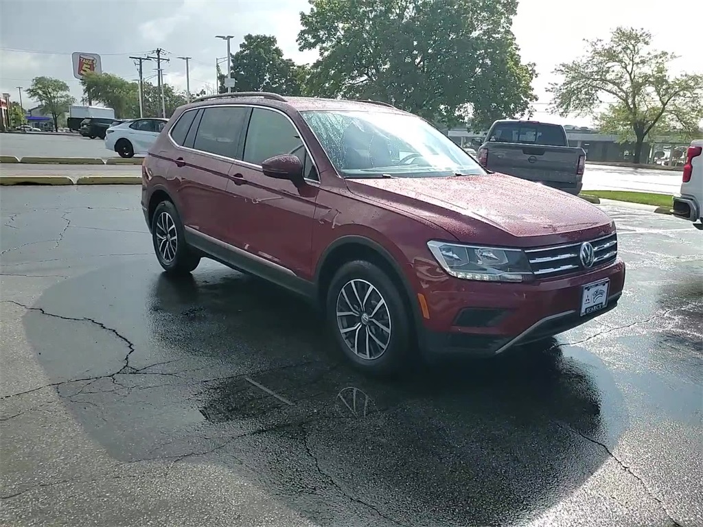 2020 Volkswagen Tiguan SEL photo 4