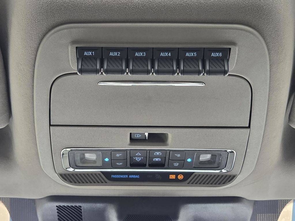 2025 Ford F-250 Platinum photo 19