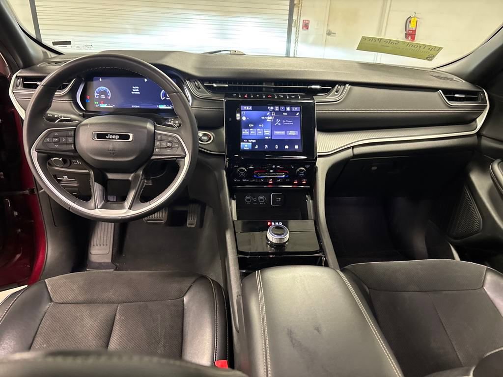 2023 Jeep Grand Cherokee Altitude photo 20