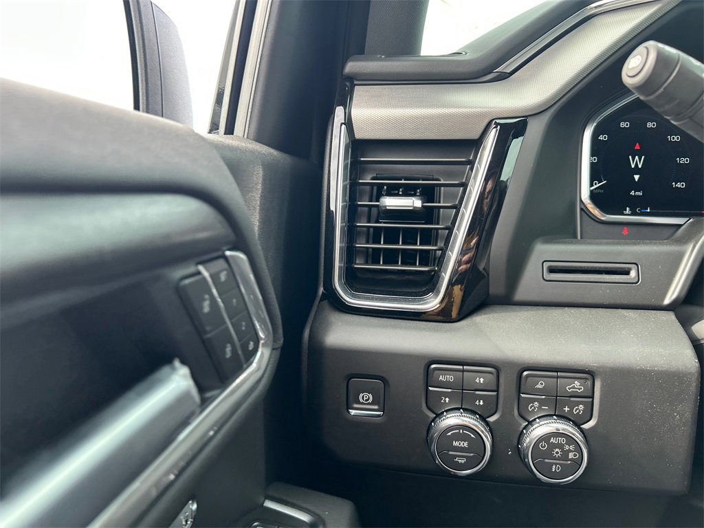 2026 GMC SIERRA - Image 17