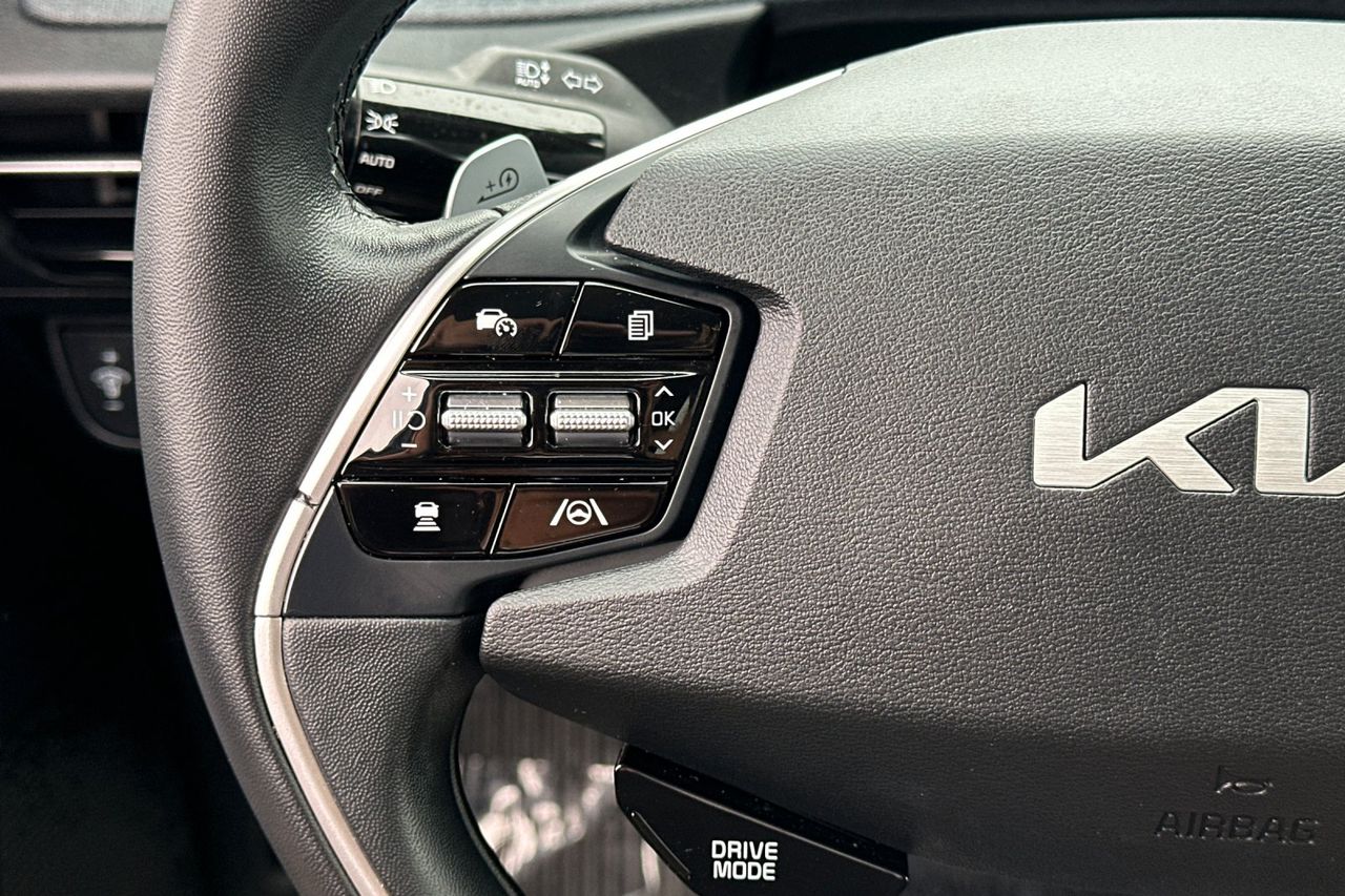 2022 Kia EV6 Light photo 38