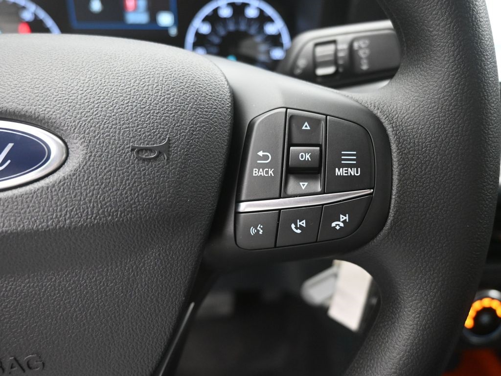2024 Ford Maverick XLT photo 2