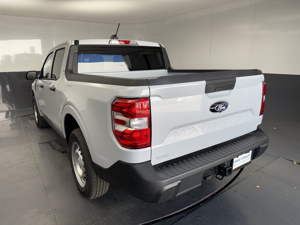 2025 Ford Maverick XL photo 2