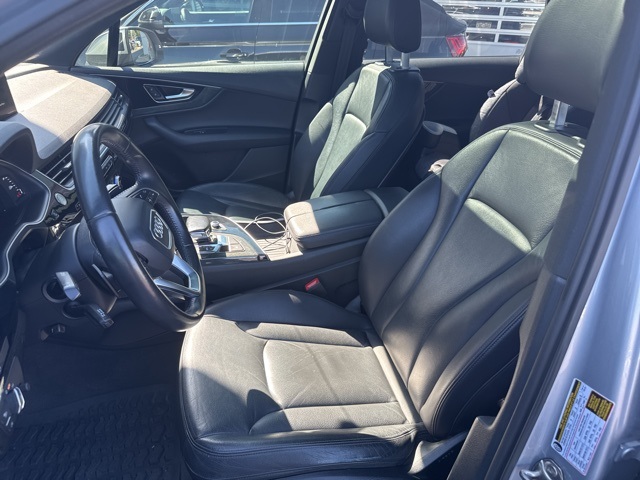 2017 Audi Q7 3.0T Premium Plus photo 6