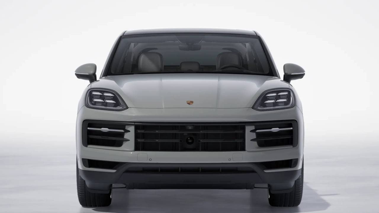 2024 Porsche Cayenne S E-Hybrid Coupe photo 9