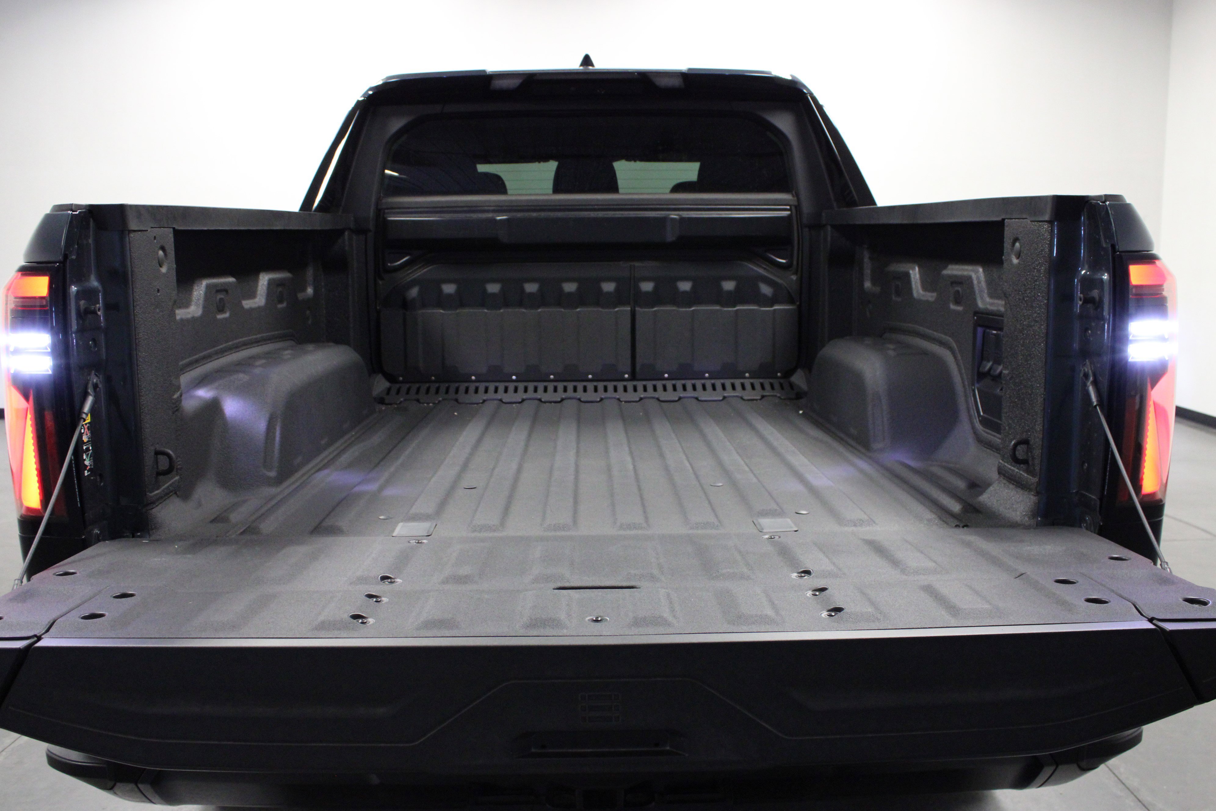2025 Gmc Sierra EV Denali photo 13