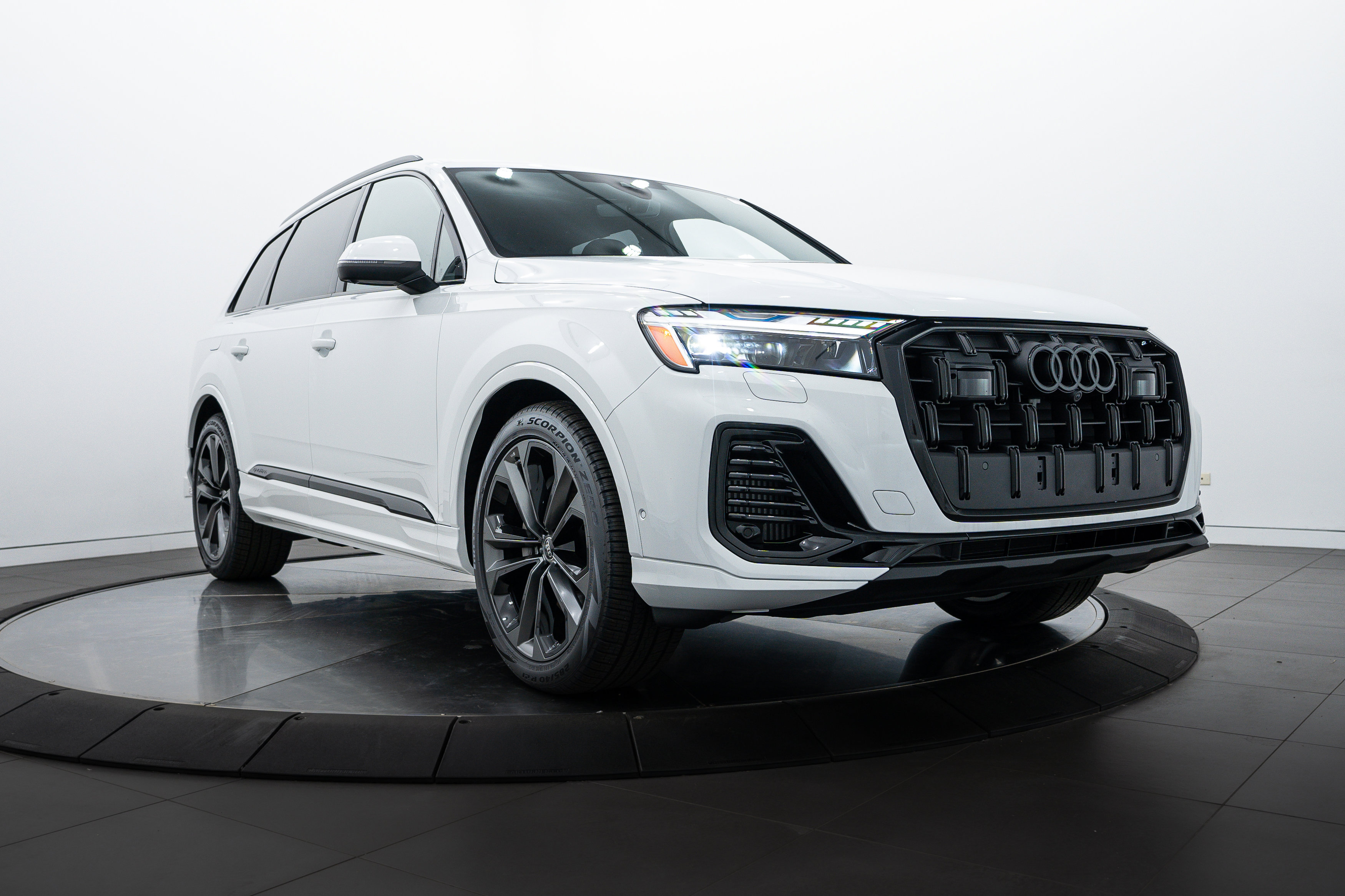 New 2025 Glacier White Audi Prestige image 1