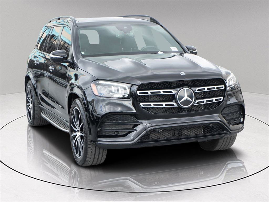 2023 Mercedes-Benz GLS Base's photo