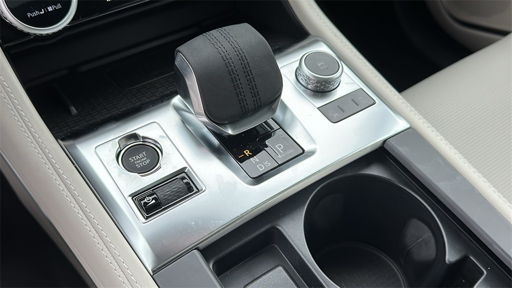 2026 Jaguar F-PACE P250 R-Dynamic S photo 22