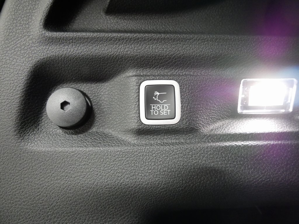 2025 Jeep Grand Cherokee Limited photo 7