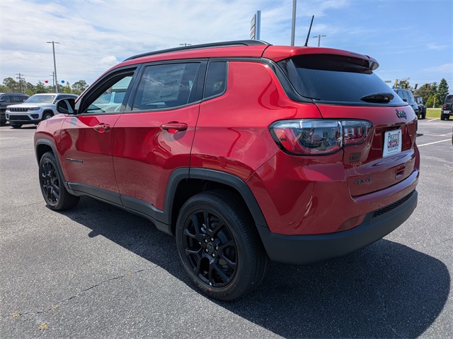 2025 Jeep Compass Latitude photo 2