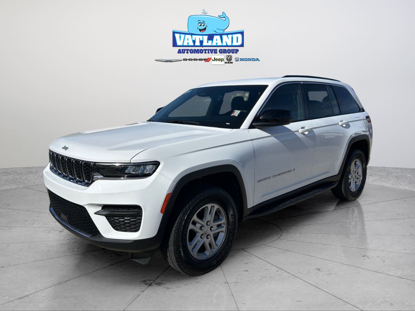 2025 Jeep Grand Cherokee Laredo's photo