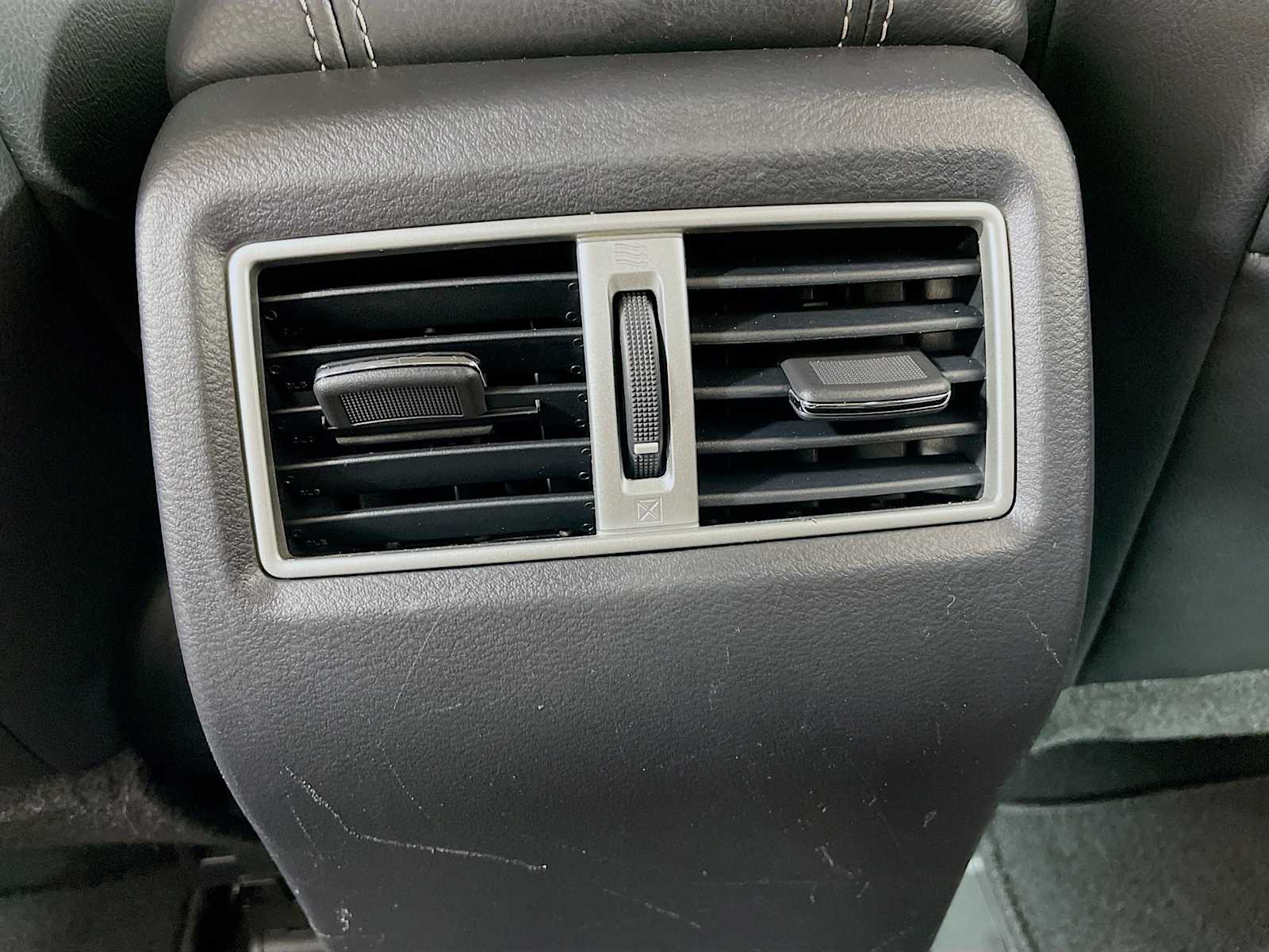 2020 Nissan Maxima SV photo 25