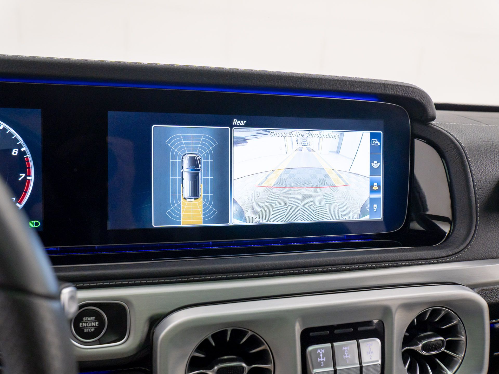 2023 Mercedes Benz G 550 photo 24