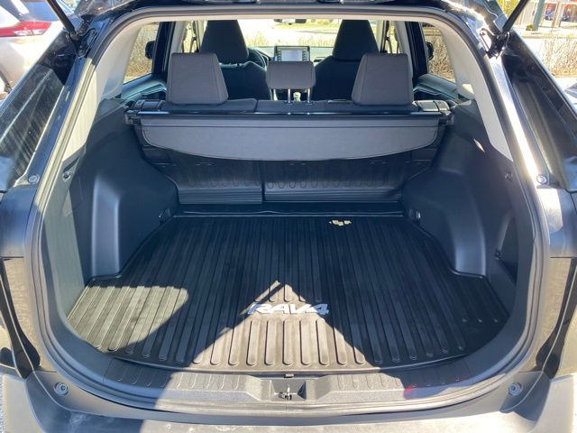 Image of Pre-Owned 2022 Toyota RAV4 Hybrid LE