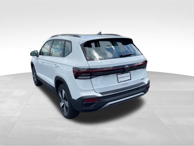 2025 Volkswagen Taos S photo 3