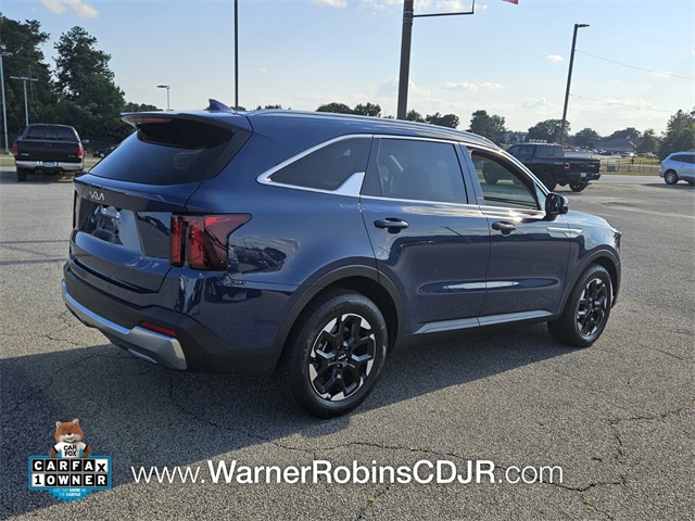 2025 Kia Sorento S photo 11