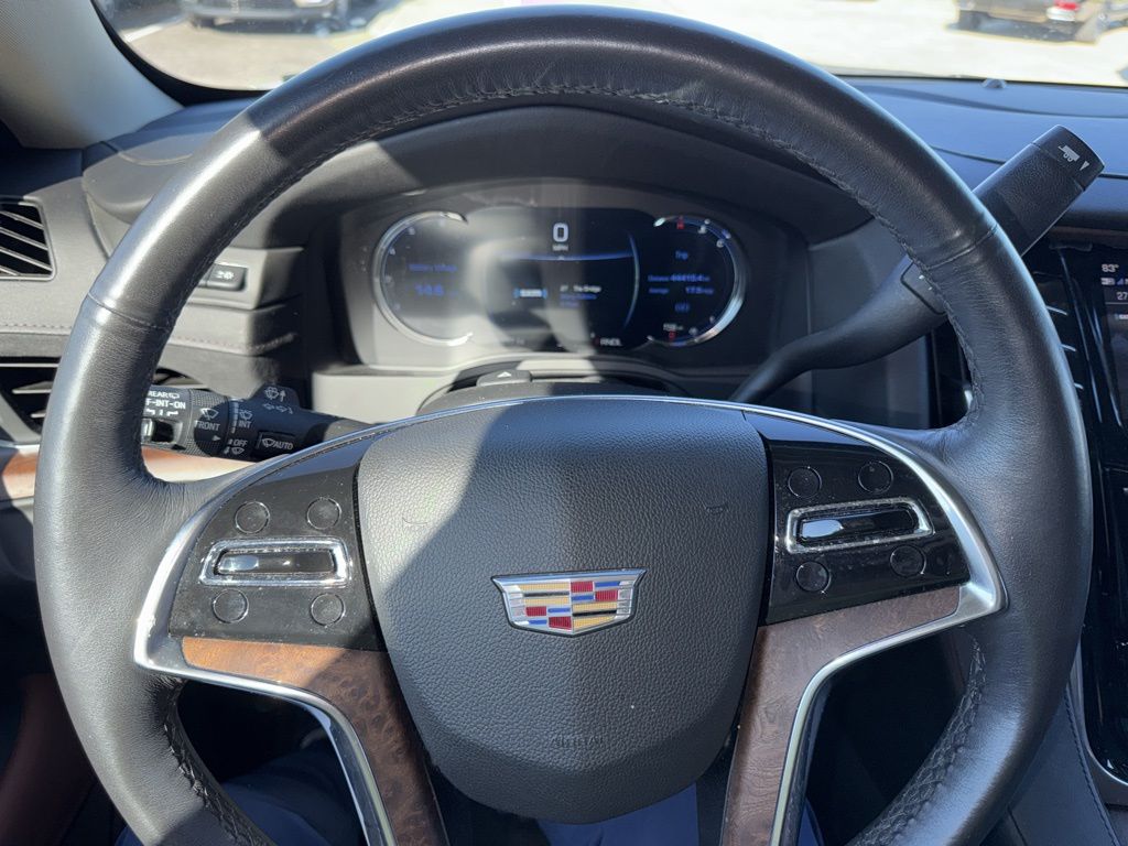 2020 Cadillac Escalade Premium Luxury photo 11