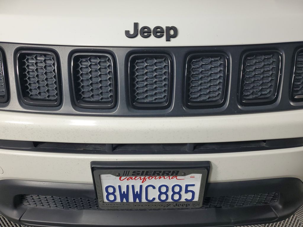 2021 Jeep Compass Altitude photo 10