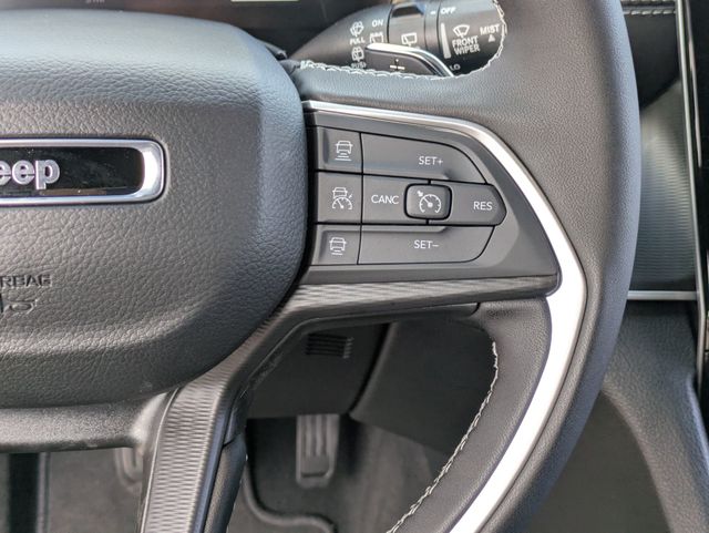 2025 Jeep Grand Cherokee Altitude X photo 17
