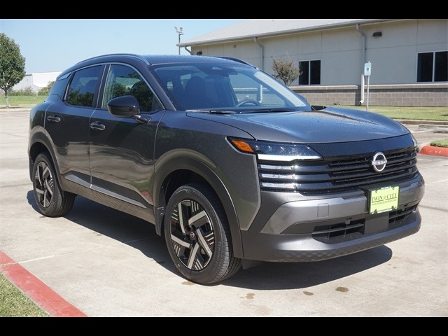 2026 Nissan Kicks SV's photo