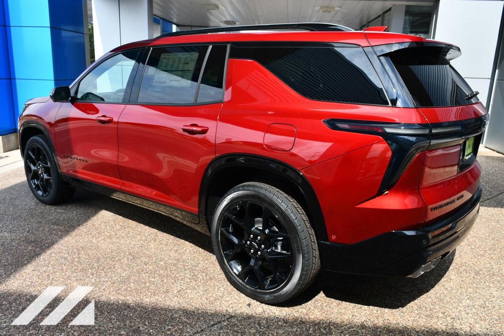 2026 Chevrolet Traverse RS photo 4