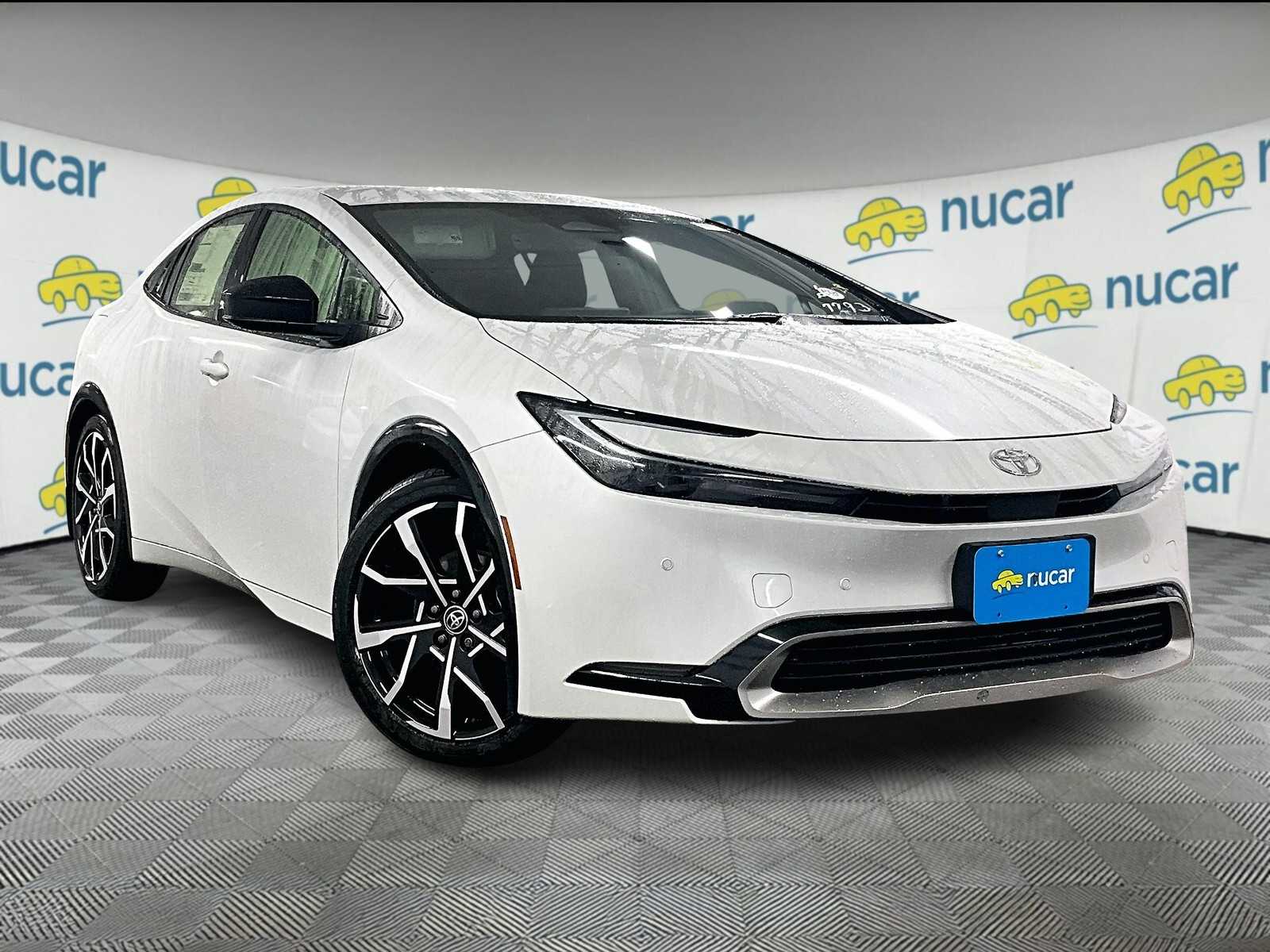 2026 Toyota Prius XSE's photo